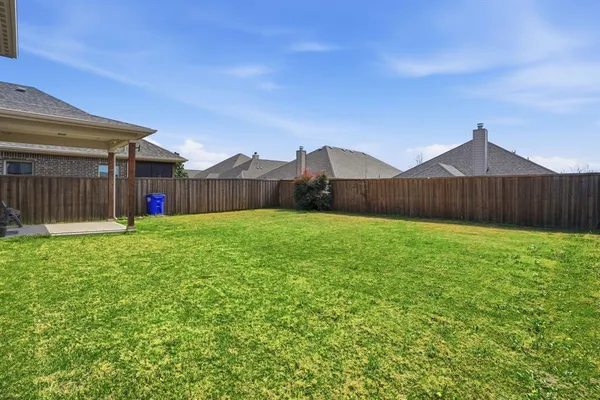 $3,350 | 11300 Hubbard Creek Drive, Frisco, TX 75036