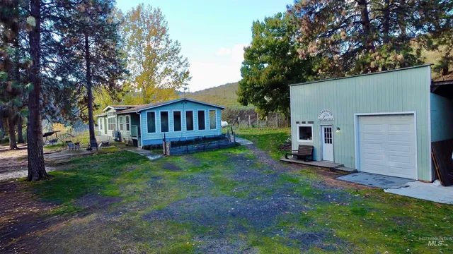 $575,000 | 20836 Ryegrass Lane, Lenore, ID 83541