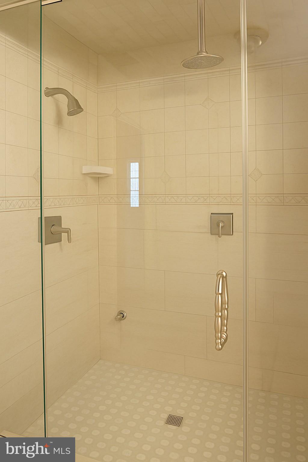 149 Medford Mt Holly Road Medford, NJ 08055 - Photo 13 of 19 a bathroom with a shower