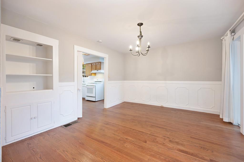 150 Southgate Road Sacramento, CA 95815 - Photo 11 of 40