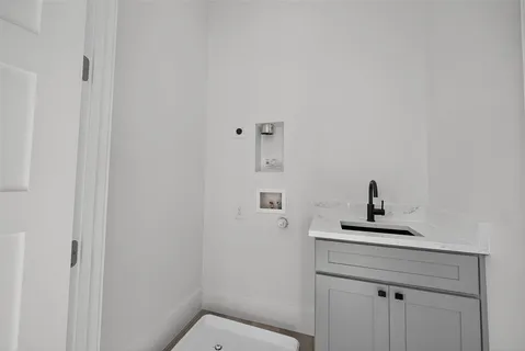 $899,000 | 3408 Umyousef Court, Irving, TX 75038