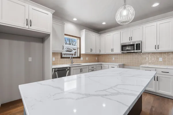 $369,900 | 495 Papermill Circle, Kimberly, WI 54136