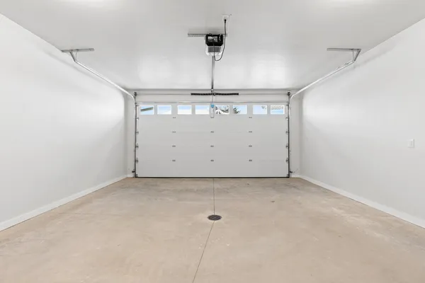 $369,900 | 495 Papermill Circle, Kimberly, WI 54136