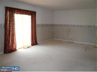 178 Nicole Way Sinking Spring, PA 19608 - Photo 8 of 12 Living Room