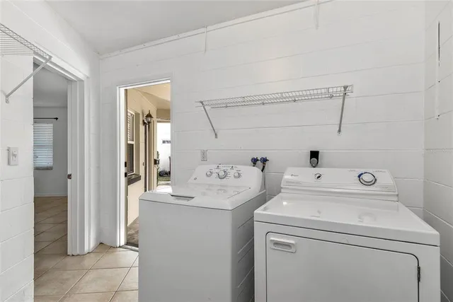 $1,700 | 2905 East Central Boulevard, Orlando, FL 32803