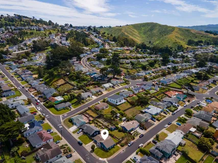 $1,075,000 | 304 Nelson Avenue, Pacifica, CA 94044