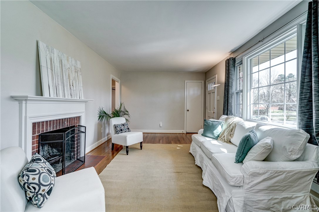 1212 Rosecroft Road Henrico, VA 23229 - Photo 4 of 25 Gallery Image 4