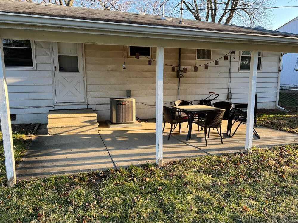 1453 Norma Road Columbus, OH 43229 - Photo 14 of 14 Back patio