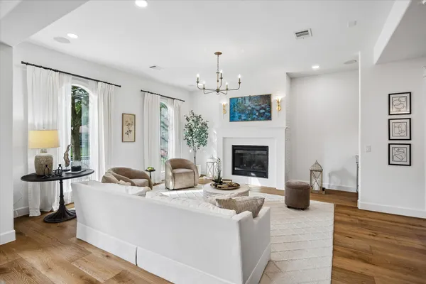$12,500 | 2031 Sheridan Street, Unit A, Houston, TX 77030