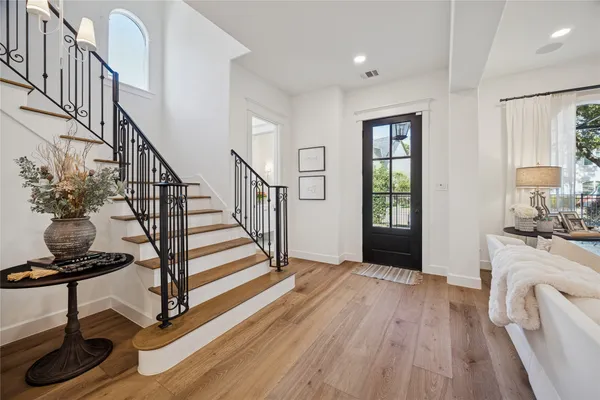 $7,500 | 2031 Sheridan Street, Unit A, Houston, TX 77030