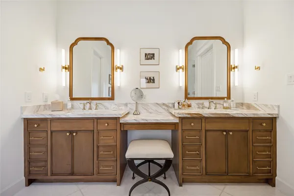 $7,500 | 2031 Sheridan Street, Unit A, Houston, TX 77030