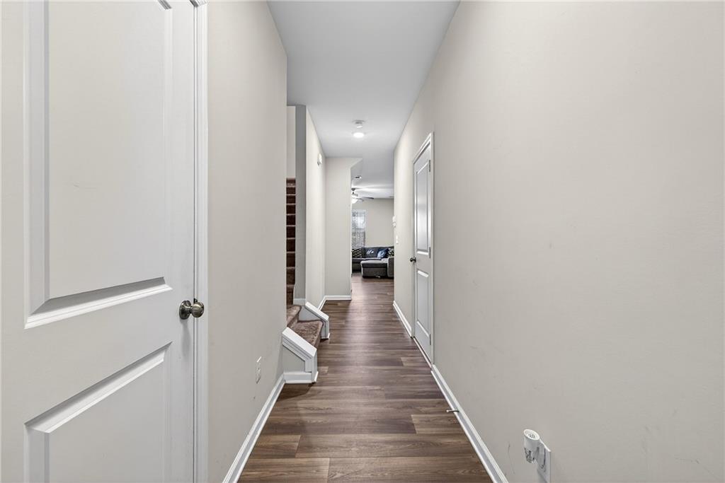 2805 Ridgeview Drive Atlanta, GA 30331 - Photo 4 of 25