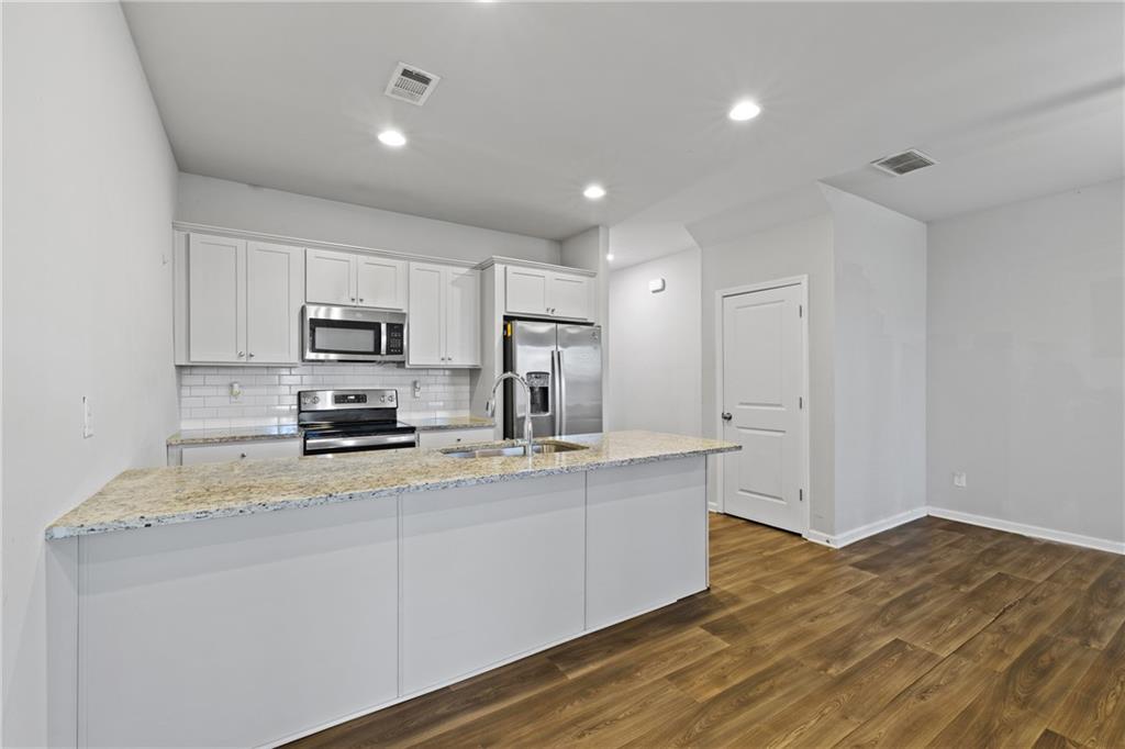 2805 Ridgeview Drive Atlanta, GA 30331 - Photo 8 of 25