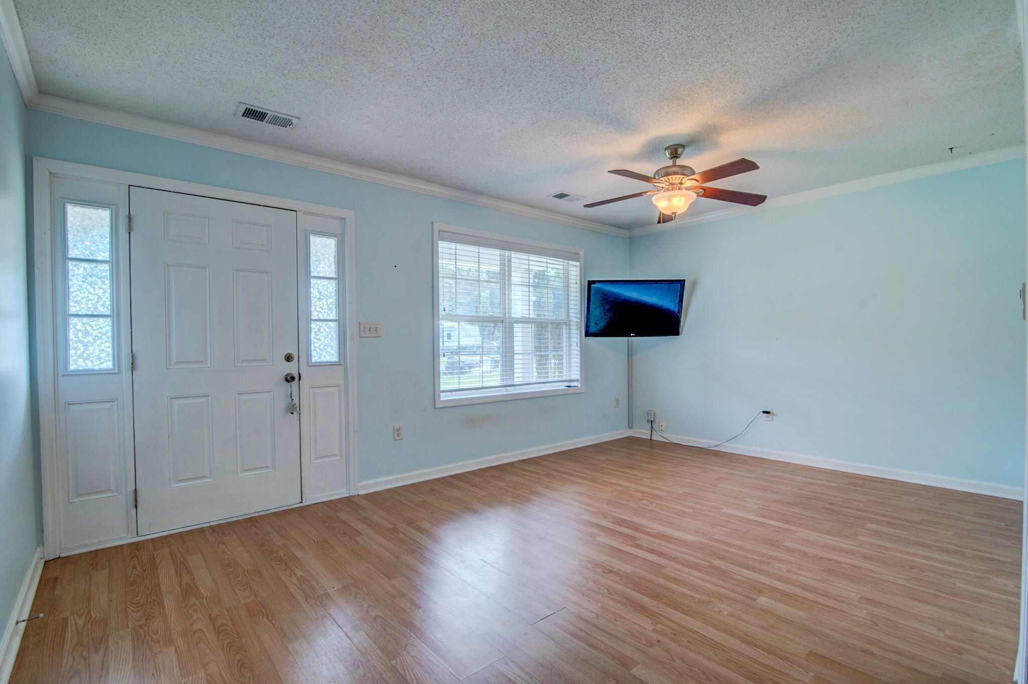 1131 Ocean View Road Charleston, SC 29412 - Photo 4 of 29 1131 Oceanview-2
