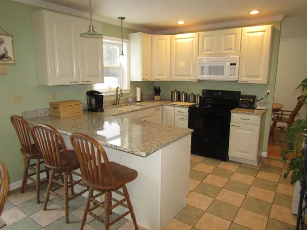 $515,000 | 26 Pike Drive, St. Albans Town, VT 05488