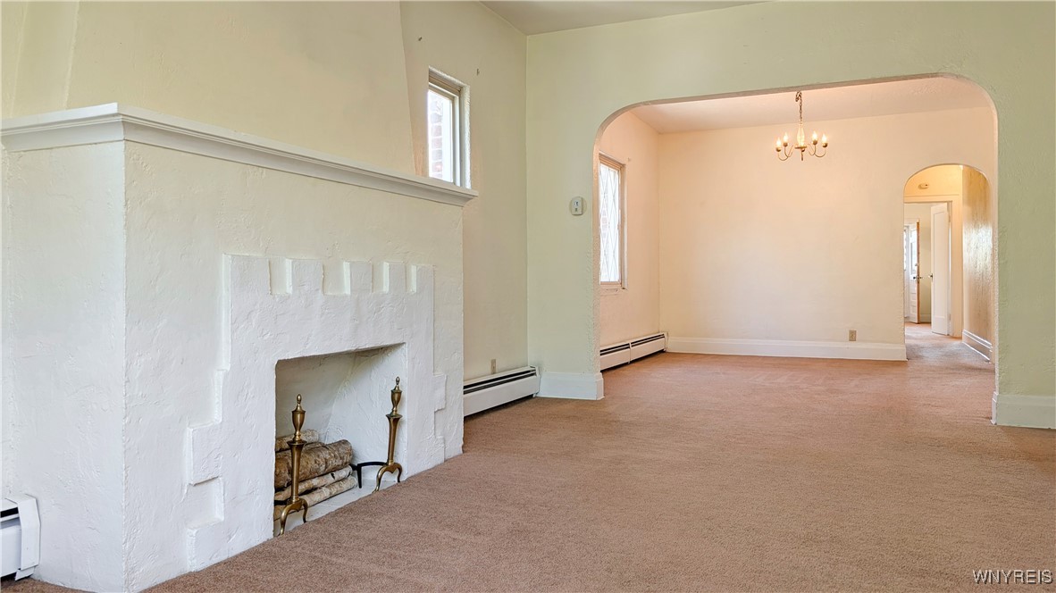 95 Rand Avenue Buffalo, NY 14216 - Photo 7 of 20 Living Room / Dining Room