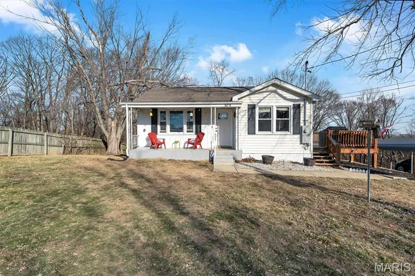 $189,900 | 5209 Roberta Drive, High Ridge, MO 63049