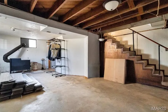 $205,000 | 5209 Roberta Drive, High Ridge, MO 63049