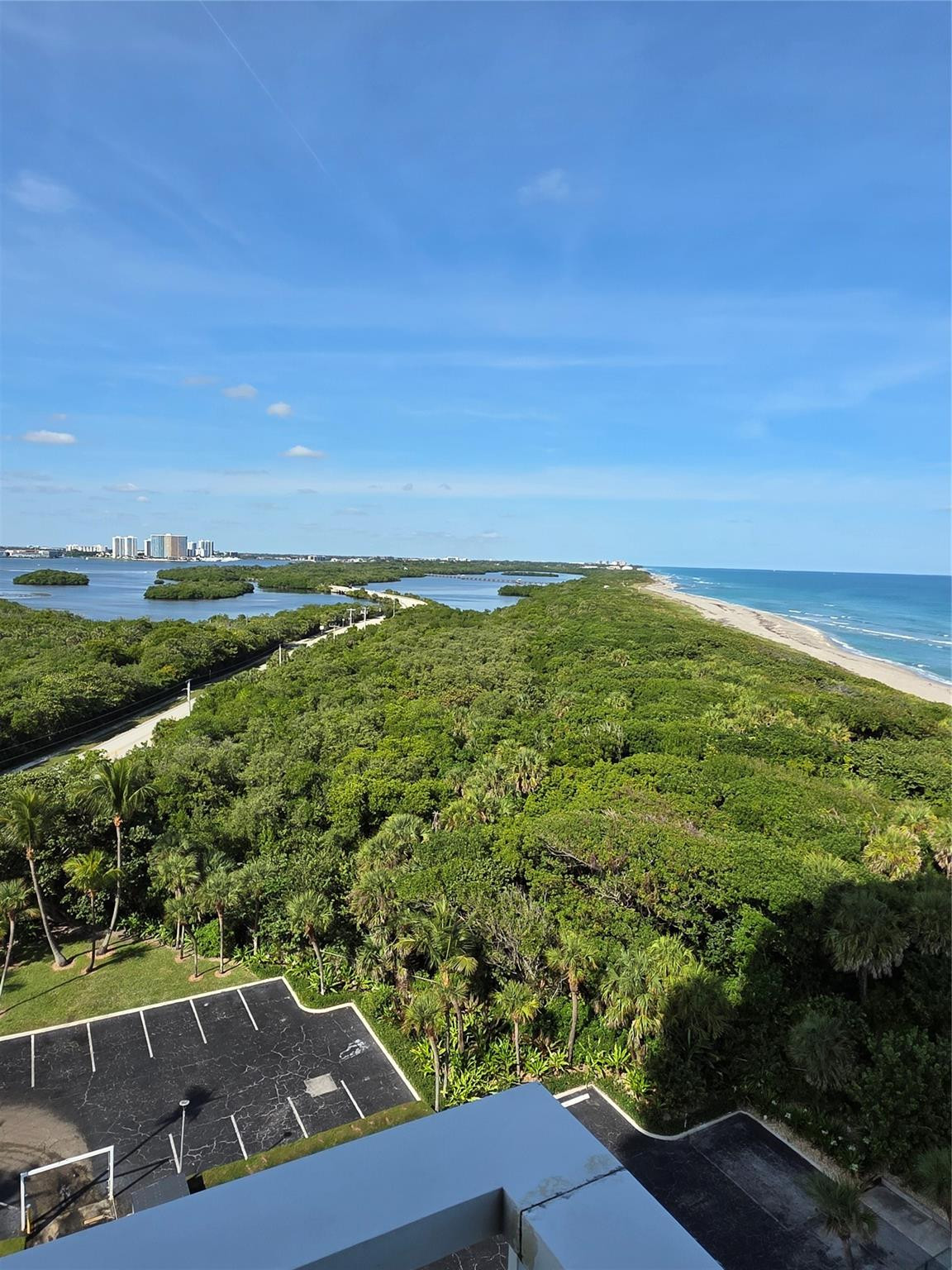 5550 North Ocean Drive Riviera Beach, FL 33404 - Photo 31 of 48 Photo 33