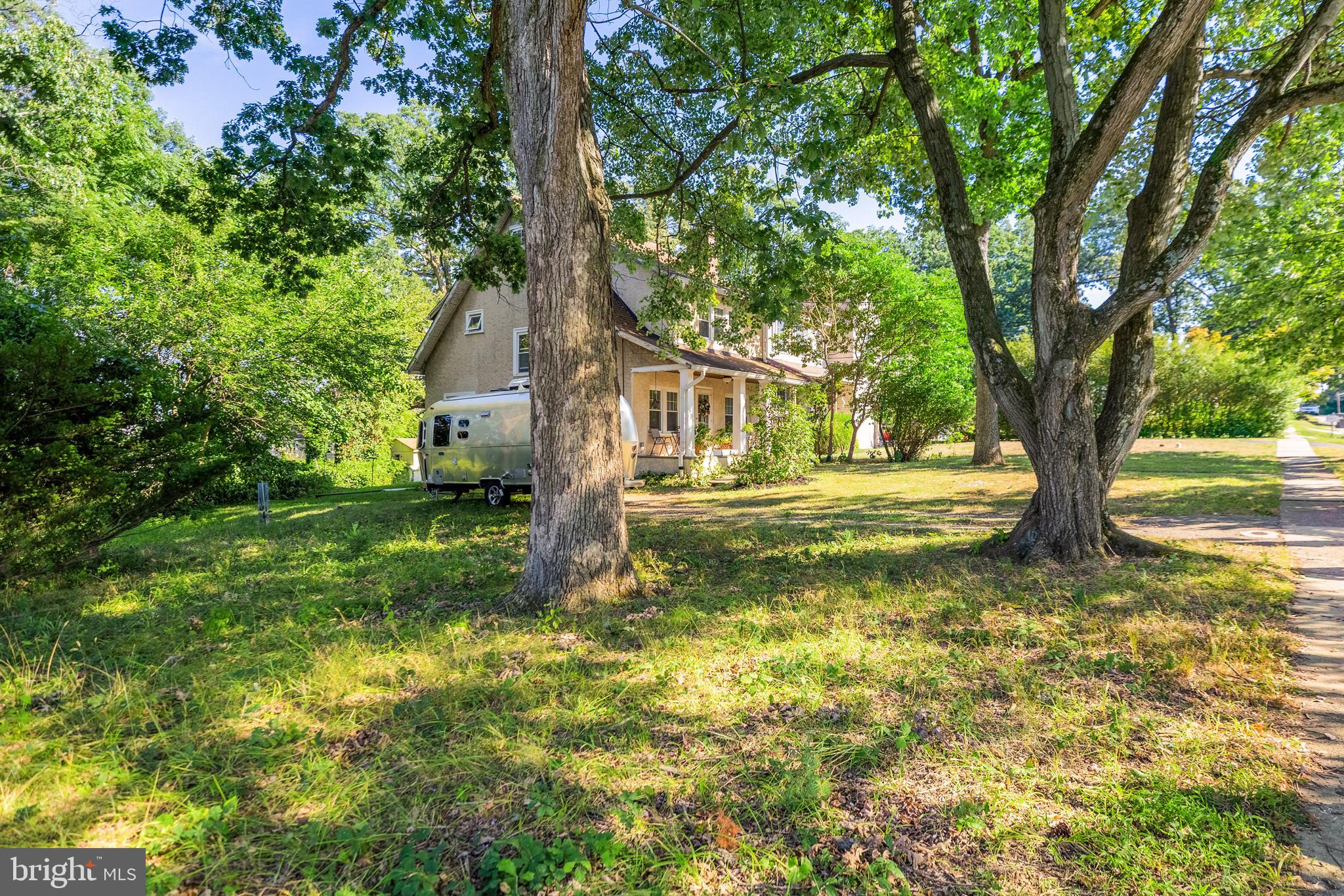 41 Barren Road Newtown Square, PA 19073 - Photo 3 of 45 Exterior Side