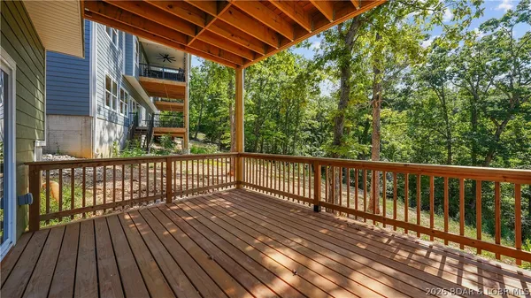 $429,000 | 20309 Timberlake Village Drive, Rocky Mount, MO 65072