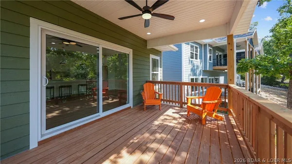 $429,000 | 20309 Timberlake Village Drive, Rocky Mount, MO 65072