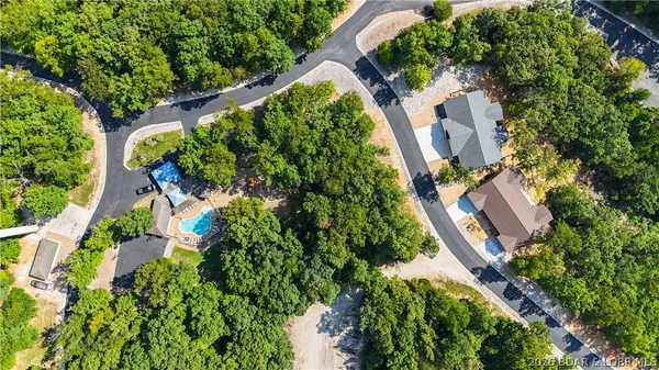 $429,000 | 20309 Timberlake Village Drive, Rocky Mount, MO 65072