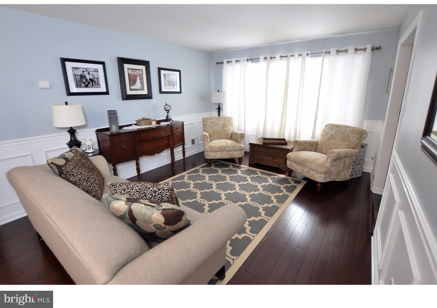 430 Loop Road Pottstown, PA 19464 - Photo 3 of 3 Living Room