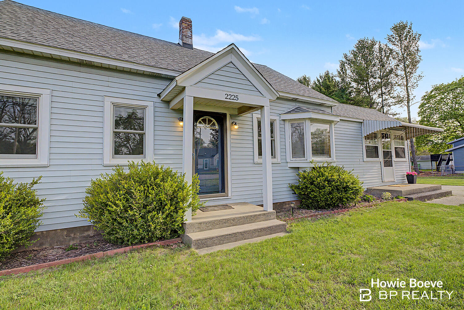 2225 Baldwin Street Jenison, MI 49428 - Photo 4 of 27 3X0A0405