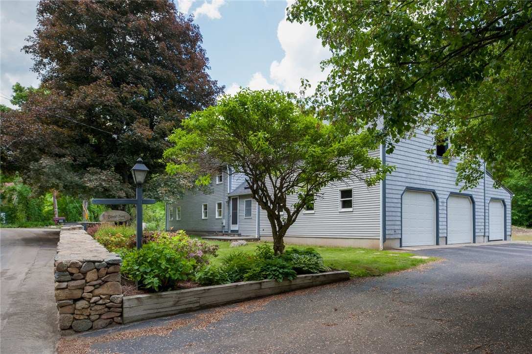 319 Elmdale Road Scituate, RI 02857 - Photo 5 of 27