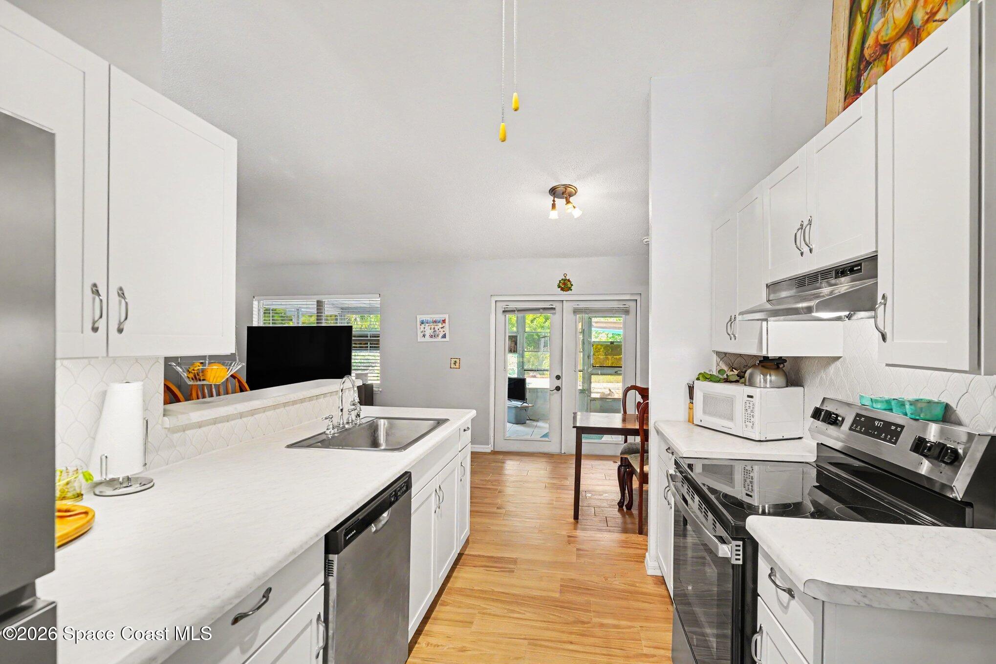 1367 Wing Road Southwest Palm Bay, FL 32908 - Photo 13 of 35 012_file_9501
