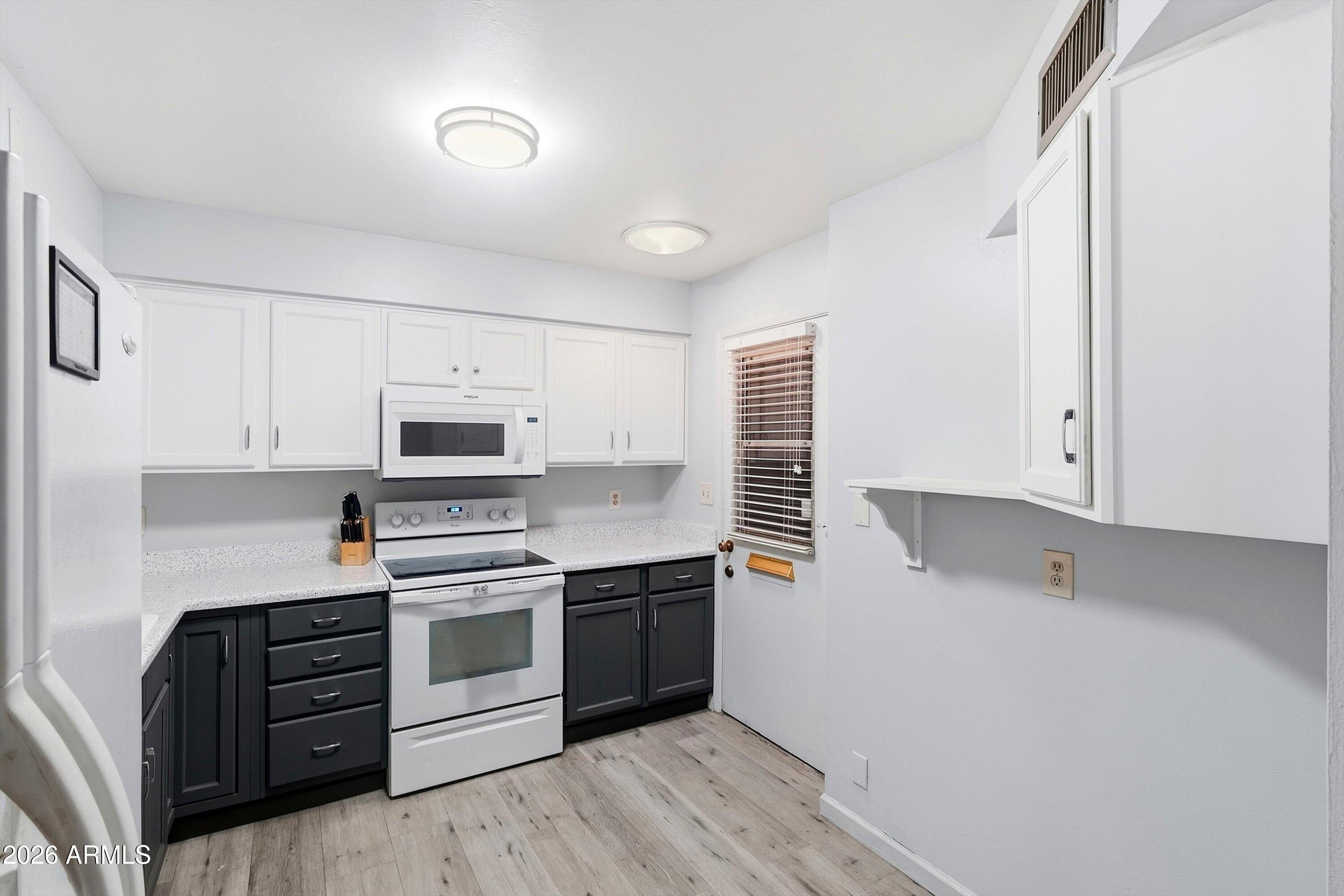 6149 East Decatur Street Mesa, AZ 85205 - Photo 10 of 25 09-DSC03413