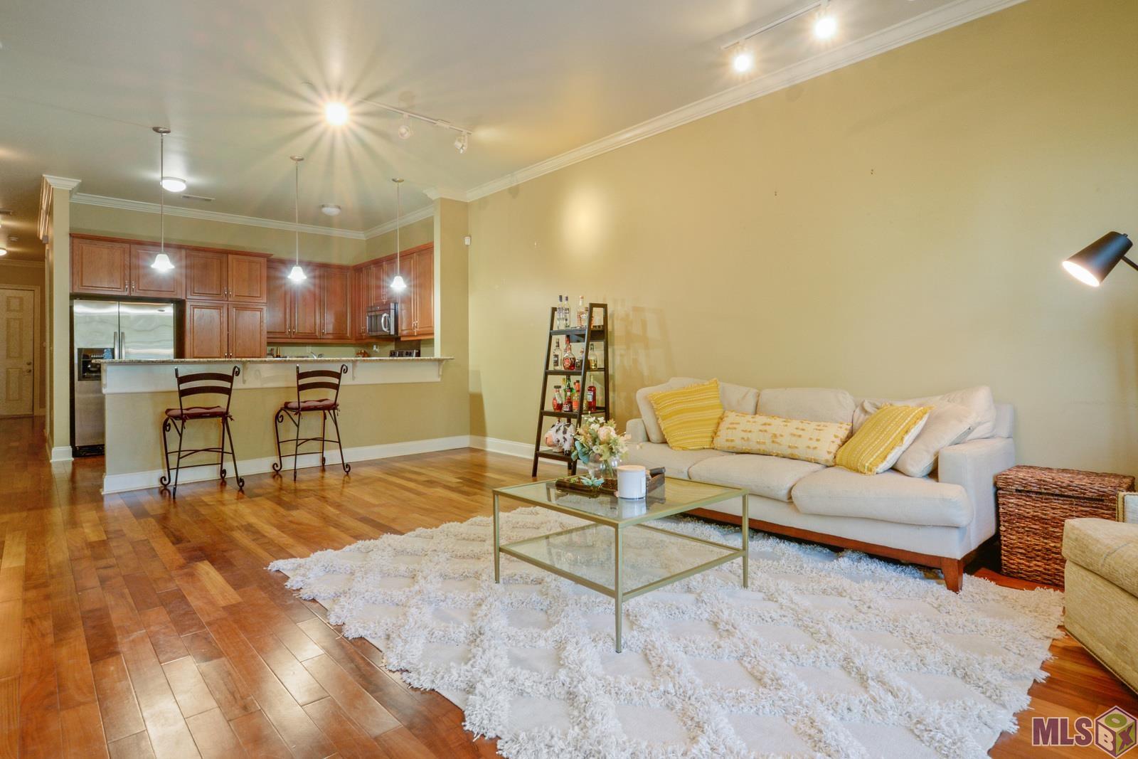 3390 Nicholson Drive, Unit C305 Baton Rouge, LA 70802 - Photo 3 of 10