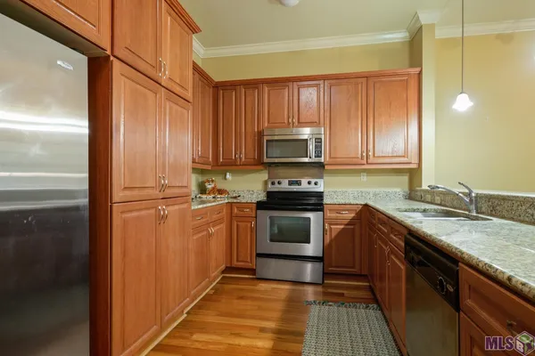 $1,850 | 3390 Nicholson Drive, Unit C305, Baton Rouge, LA 70802