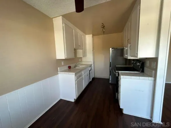 $1,850 | 1259 East Ohio Avenue, Unit 13, Escondido, CA 92027