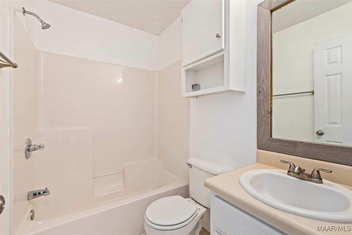 182 North Spring View Drive Enterprise, AL 36330 - Photo 18 of 28 Gallery Image 18