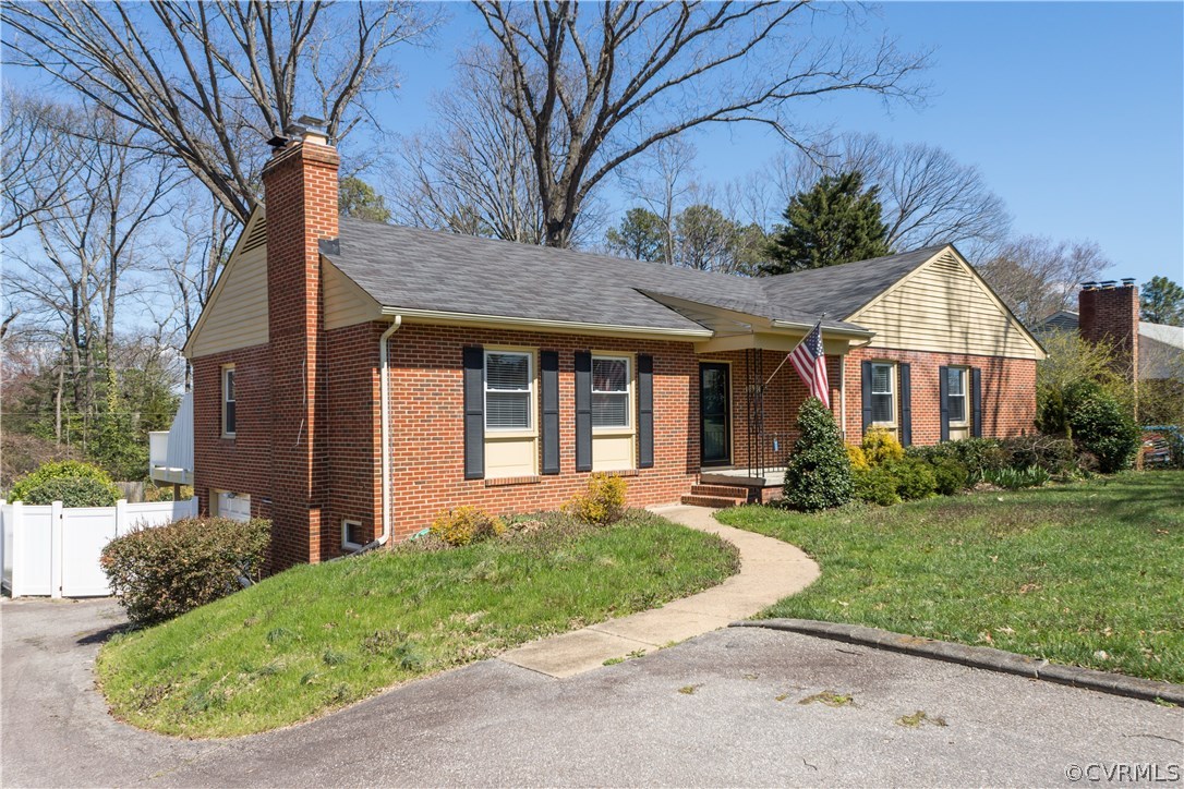 8522 Chippenham Road Richmond, VA 23235 - Photo 2 of 35 Gallery Image 2