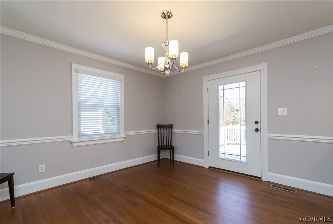 8522 Chippenham Road Richmond, VA 23235 - Photo 6 of 35 Gallery Image 6
