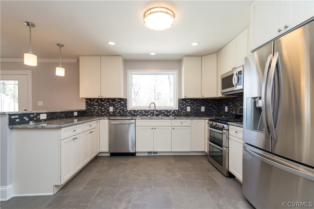 8522 Chippenham Road Richmond, VA 23235 - Photo 10 of 35 Gallery Image 10