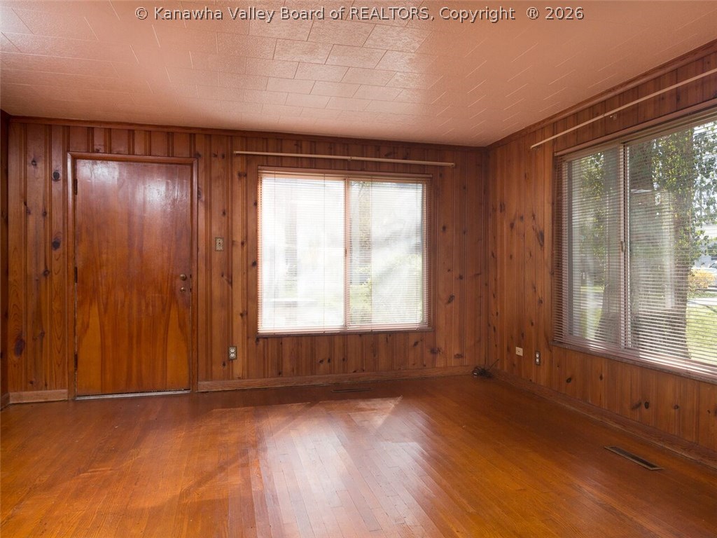804 Strawberry Road St. Albans, WV 25177 - Photo 9 of 25 Gallery Image 9