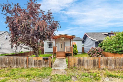 $460,000 | 411 7th Street Southeast, Auburn, WA 98002