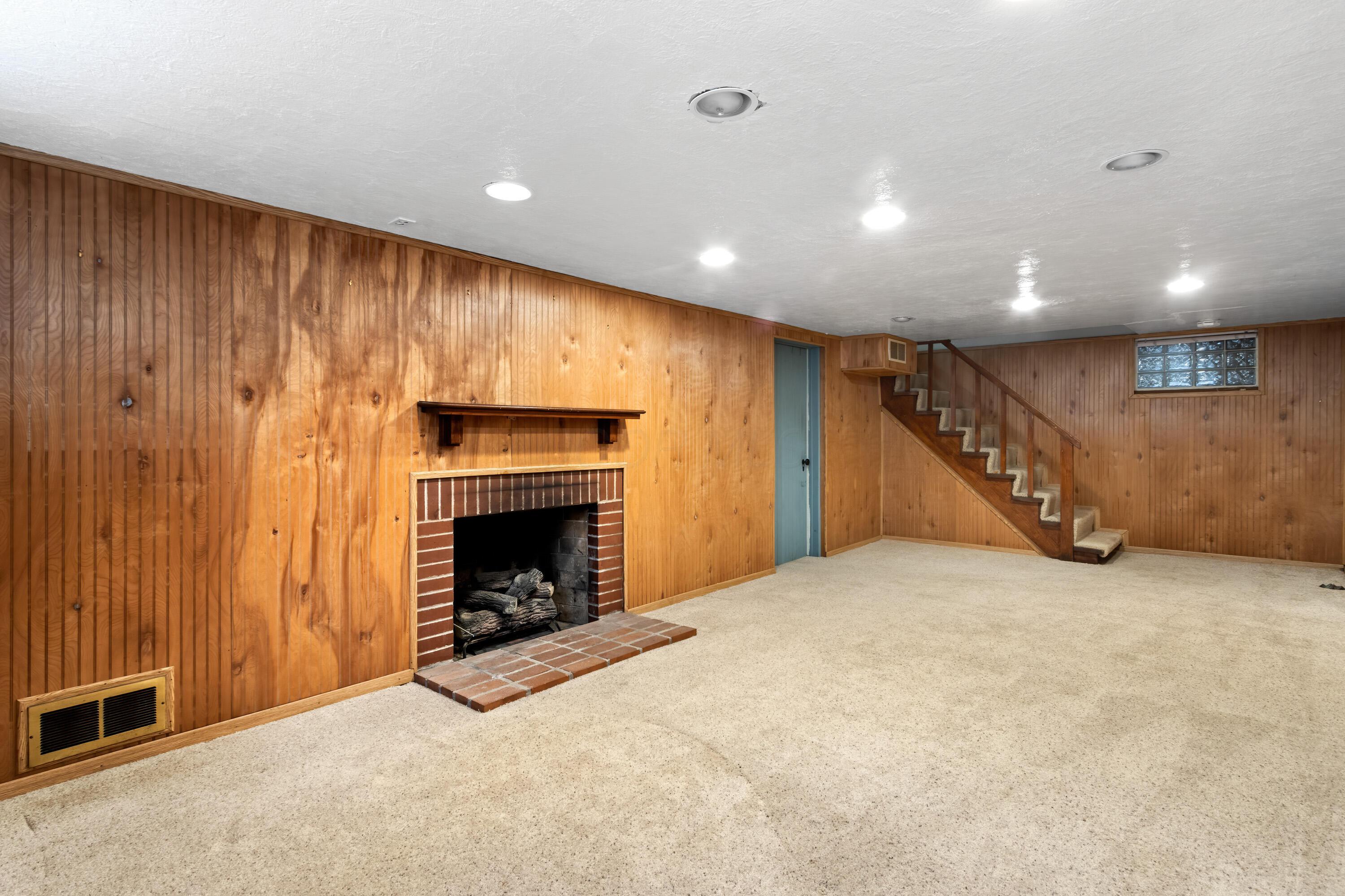 384 Fallis Road Columbus, OH 43214 - Photo 23 of 28 384 Fallis Road-23.jpg-FULL