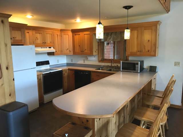 2921 Pine Island Lake Road Eagle River, WI 54521 - Photo 3 of 16 Gallery Image 3