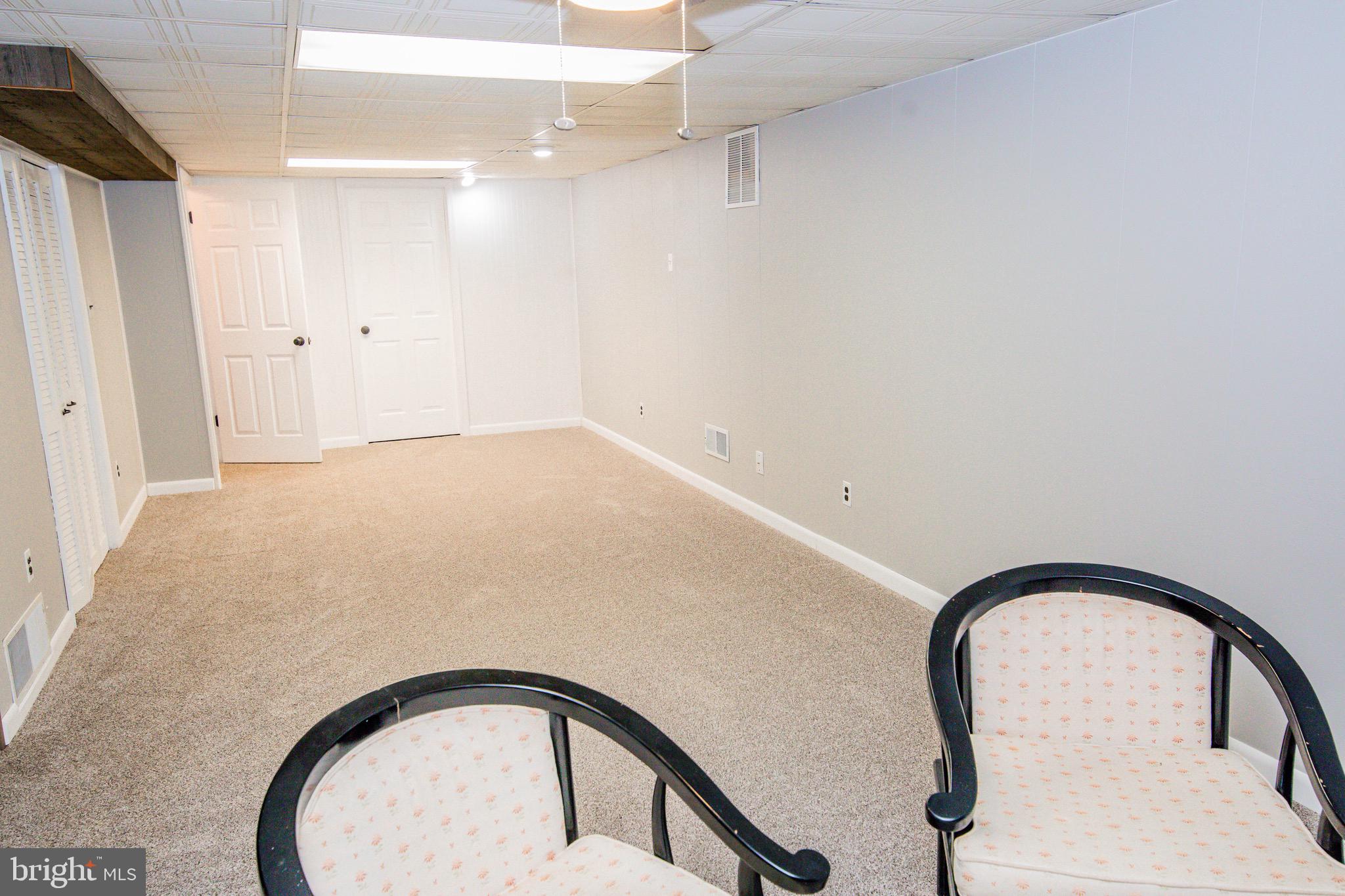 557 Manor Road Severna Park, MD 21146 - Photo 36 of 54 Spacious