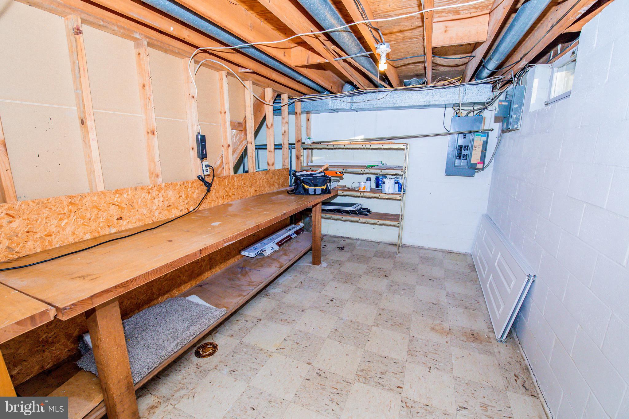557 Manor Road Severna Park, MD 21146 - Photo 40 of 54 Storage/workshop area