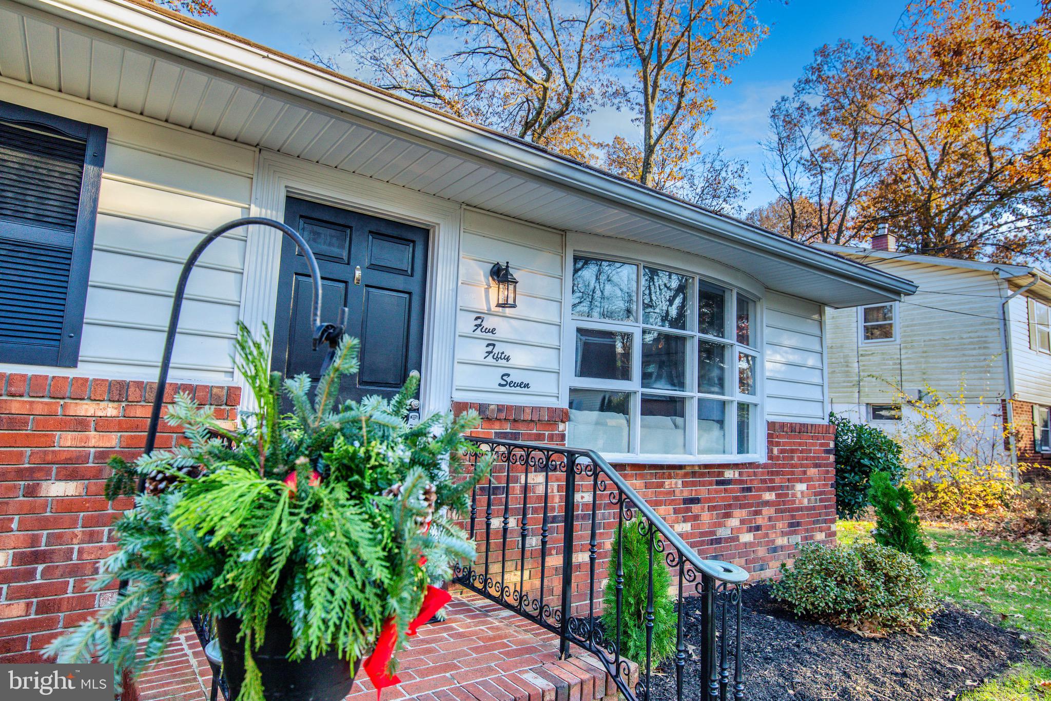 557 Manor Road Severna Park, MD 21146 - Photo 48 of 54 Gallery Image 48