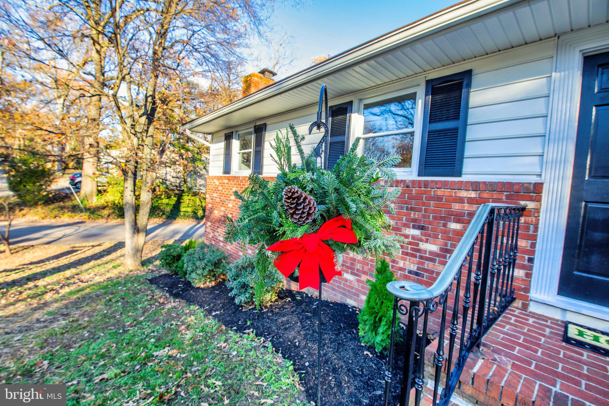 557 Manor Road Severna Park, MD 21146 - Photo 49 of 54 Gallery Image 49