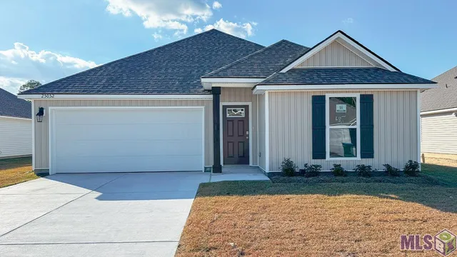 $229,900 | 25052 Berry Ridge Lane, Springfield, LA 70462