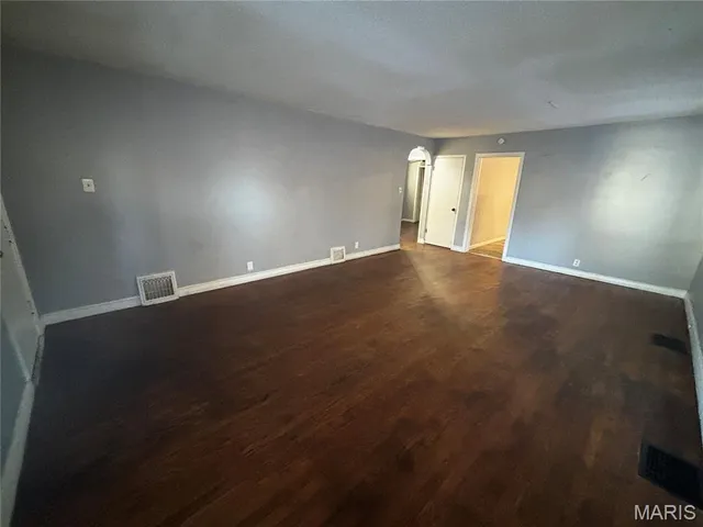 $90,000 | 10053 Diamond Drive, Riverview, MO 63137