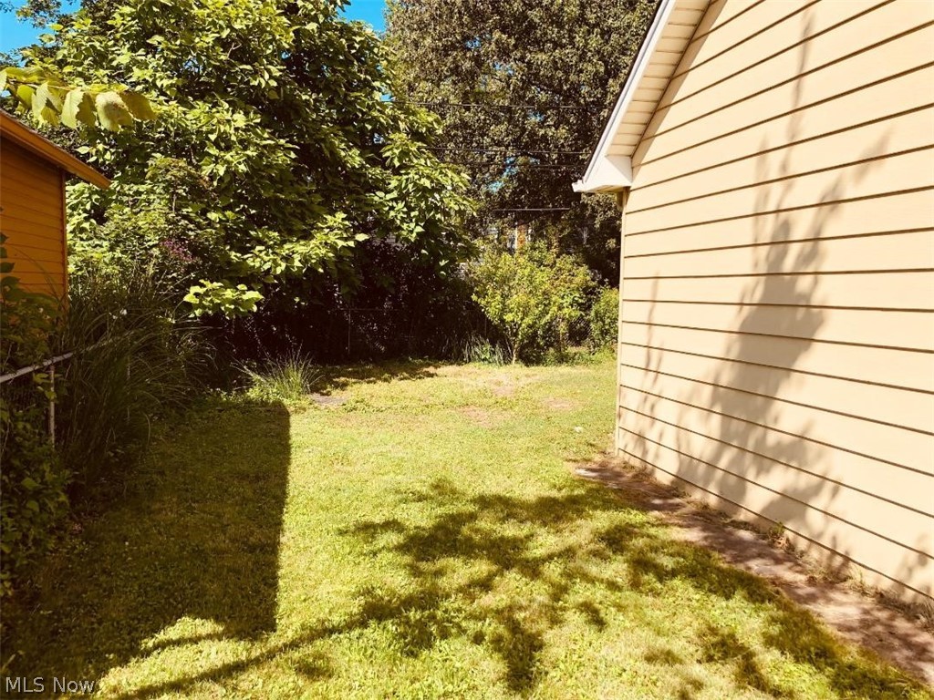 3989 Ardmore Road Cleveland Heights, OH 44121 - Photo 25 of 26